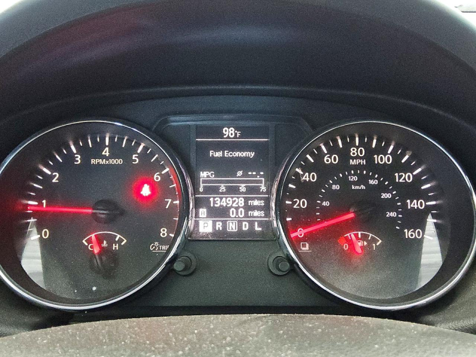 Nissan ROGUE 2011 — Copart