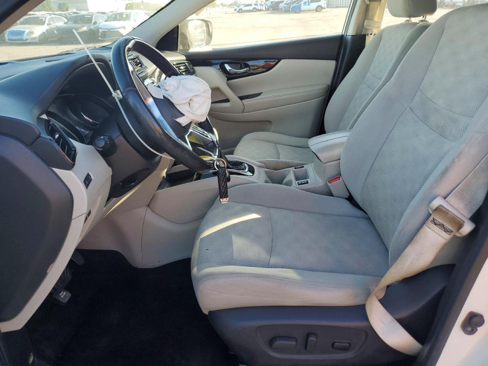Nissan ROGUE 2017 — Copart