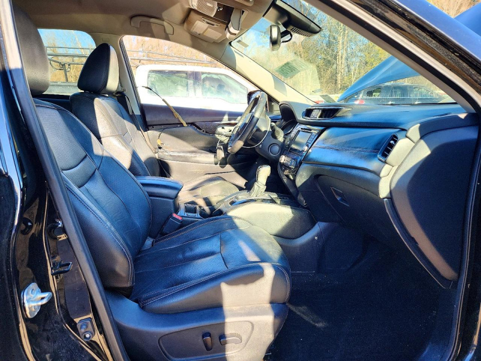 Nissan ROGUE 2019 — Copart