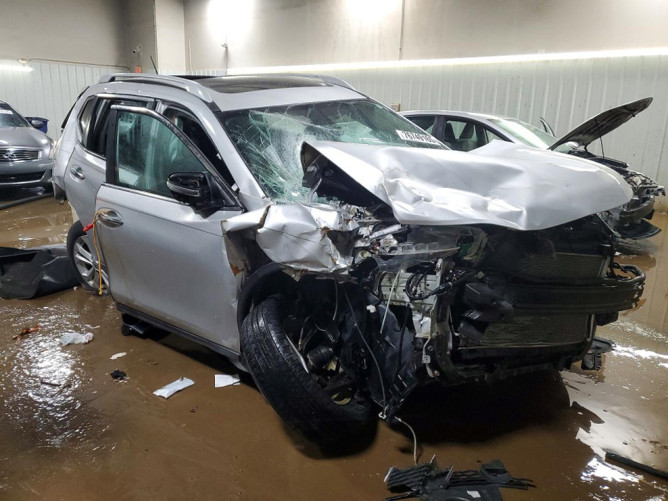 Nissan ROGUE 2016 — Copart