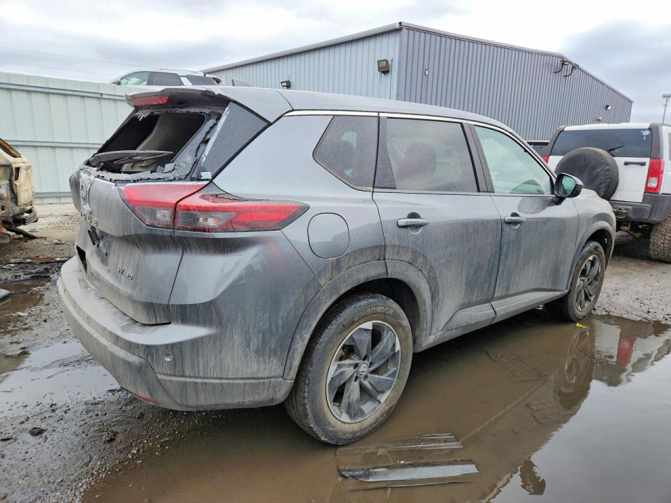 Nissan ROGUE 2024 — Copart