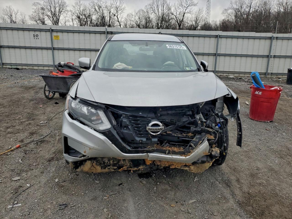 Nissan ROGUE 2017 — Copart