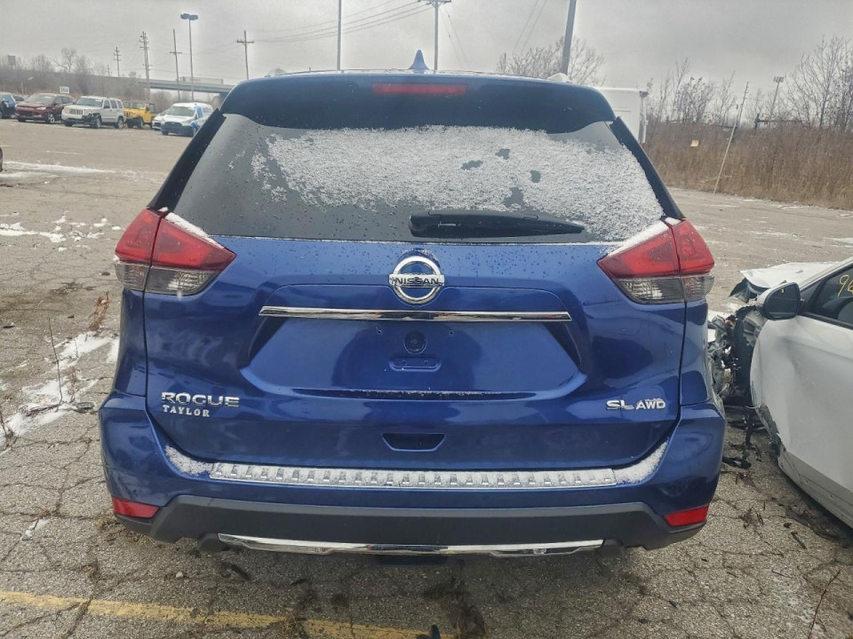 Nissan ROGUE 2018 — Copart