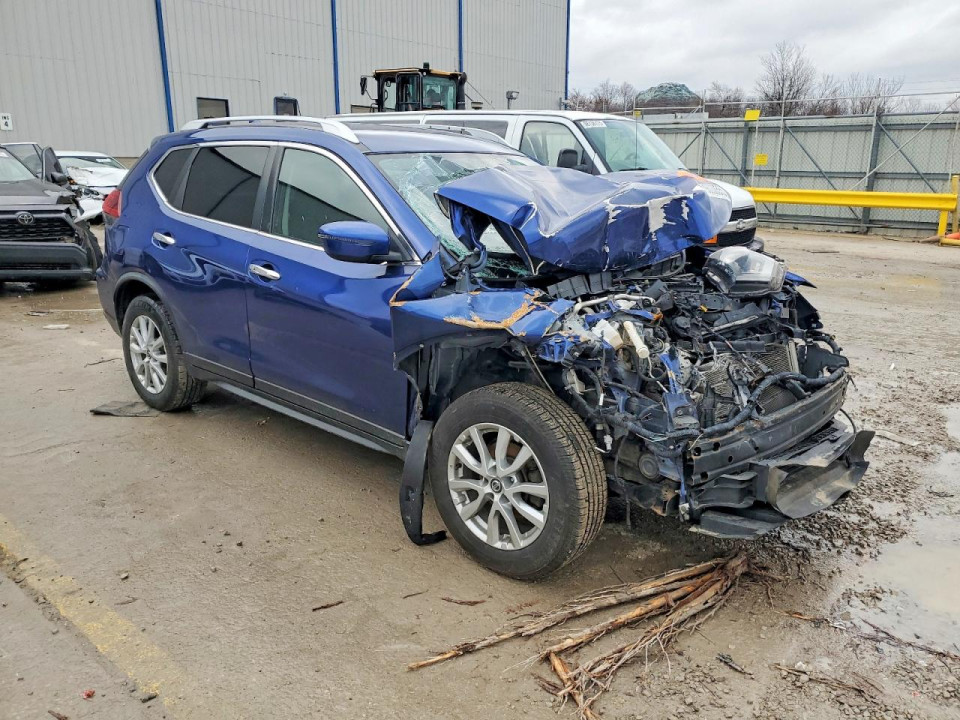 Nissan ROGUE 2018 — Copart