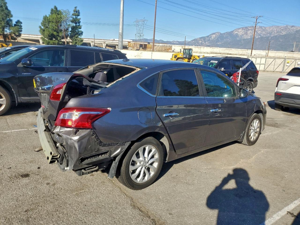 Nissan SENTRA 2018 — Copart