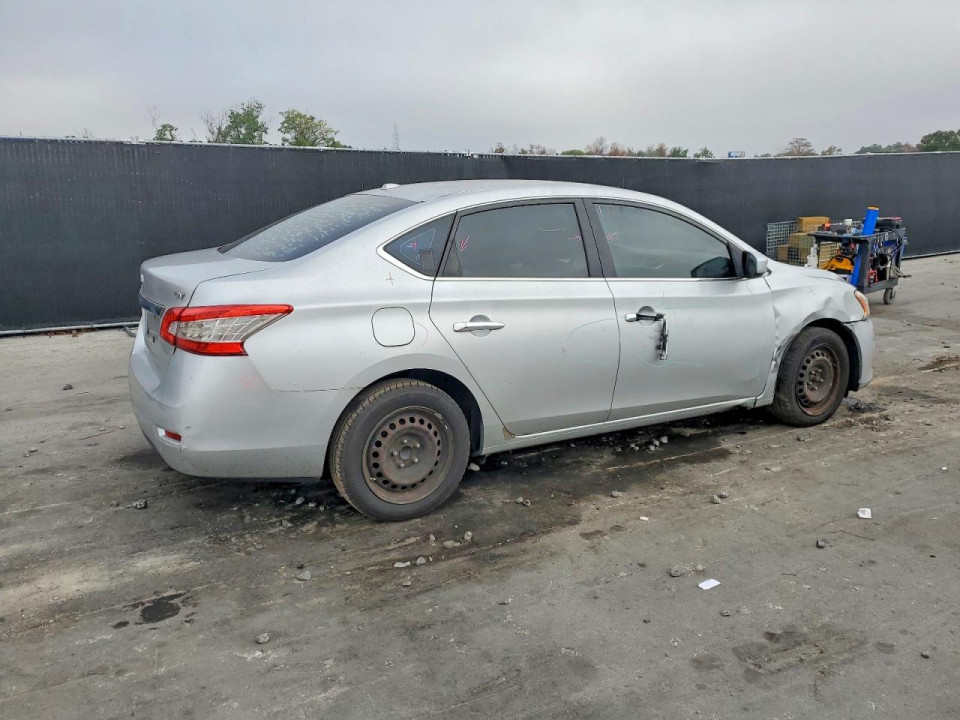 Nissan SENTRA 2015 — Copart