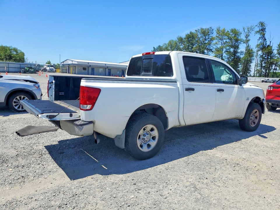 Nissan TITAN 2004 — Copart