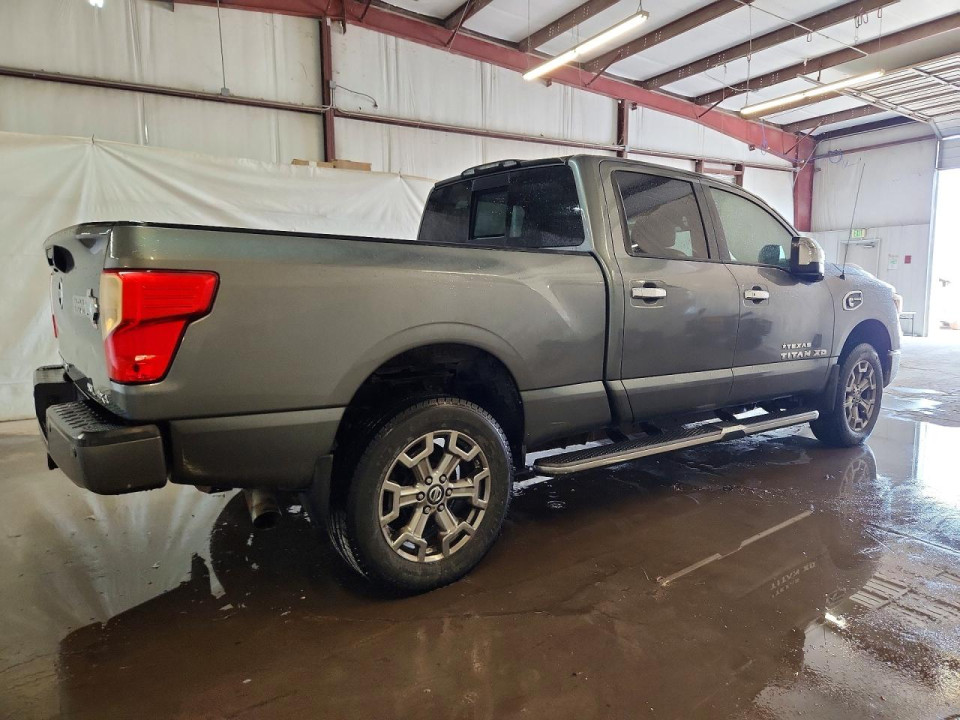 Nissan TITAN 2017 — Copart