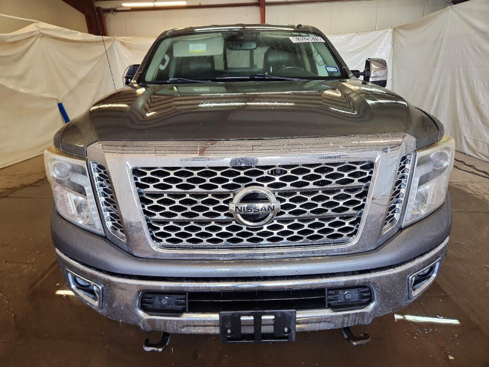 Nissan TITAN 2017 — Copart