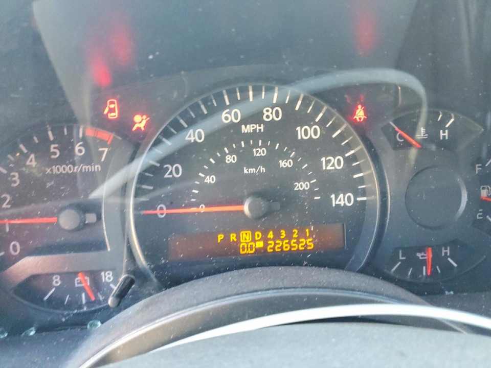 Nissan TITAN 2005 — Copart
