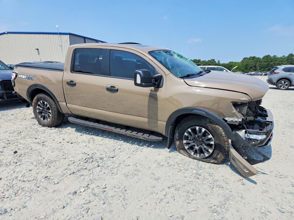 Nissan TITAN 2024 — Copart