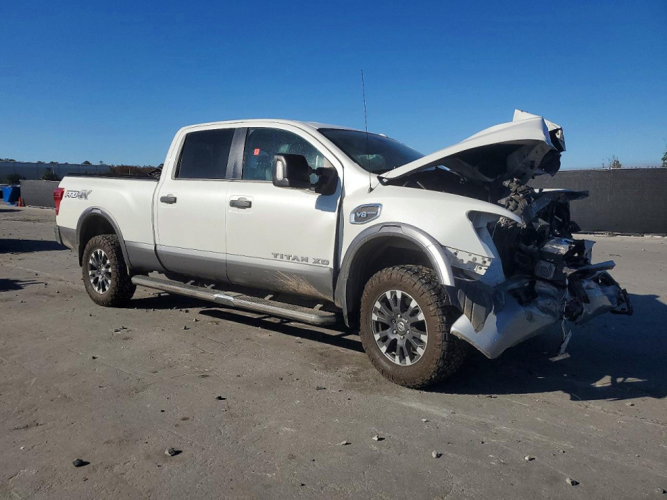 Nissan TITAN 2018 — Copart
