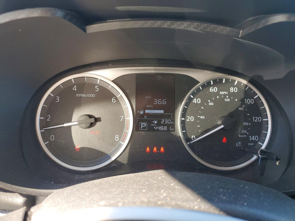 Nissan VERSA 2024 — Copart