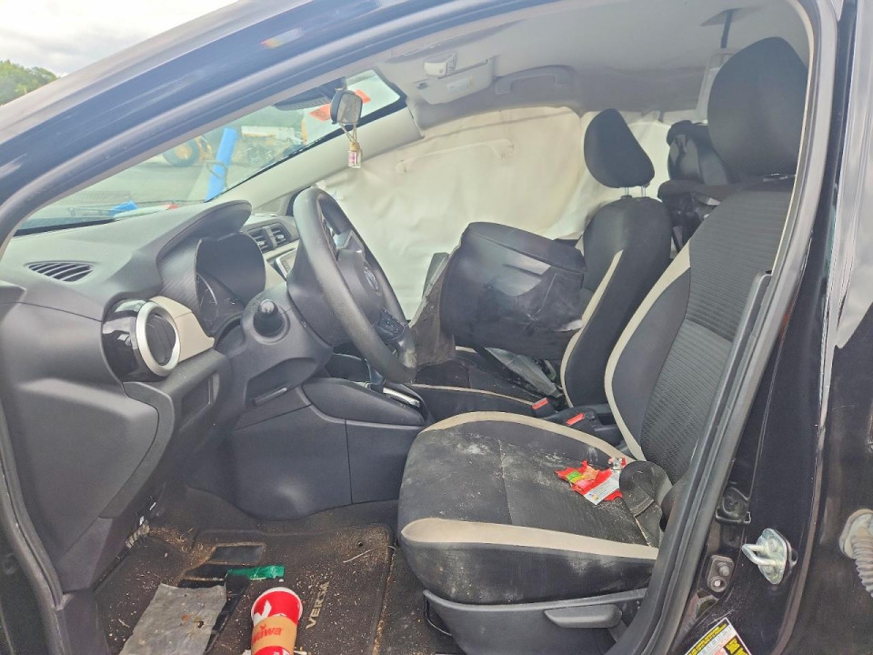 Nissan VERSA 2021 — Copart