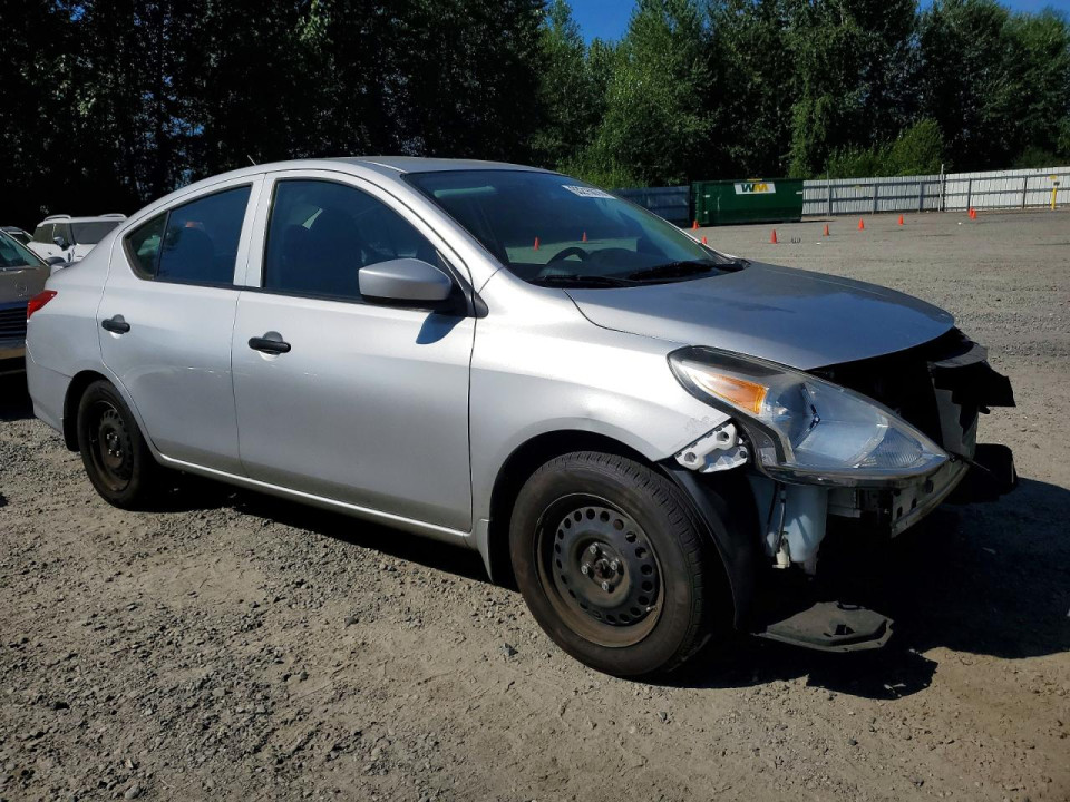 Nissan VERSA 2016 — Copart