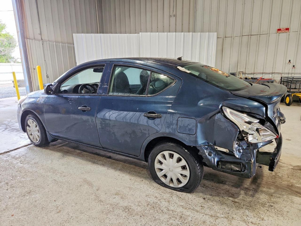 Nissan VERSA 2015 — Copart