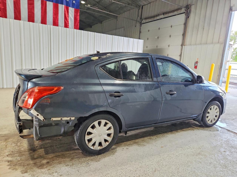 Nissan VERSA 2015 — Copart