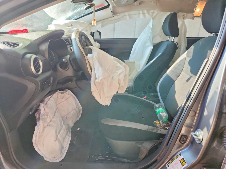 Nissan VERSA 2025 — Copart