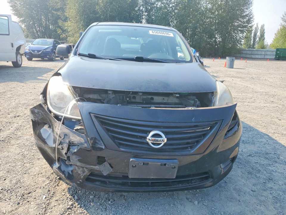 Nissan VERSA 2013 — Copart
