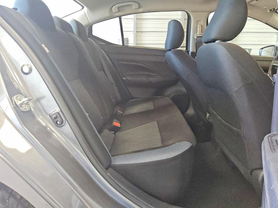 Nissan VERSA 2023 — Copart