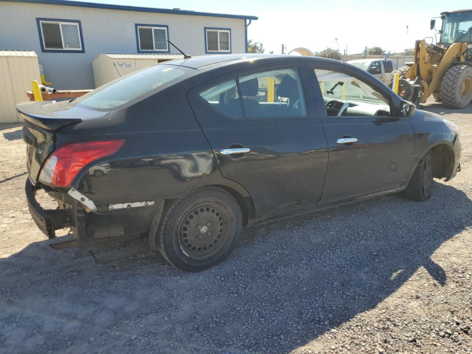 Nissan VERSA 2017 — Copart