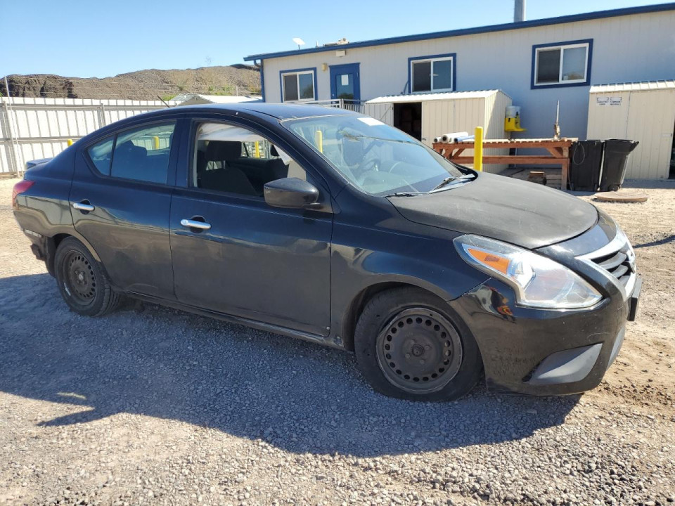 Nissan VERSA 2017 — Copart