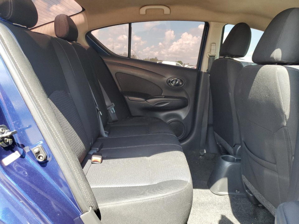 Nissan VERSA 2019 — Copart