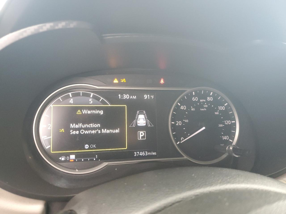 Nissan VERSA 2021 — Copart