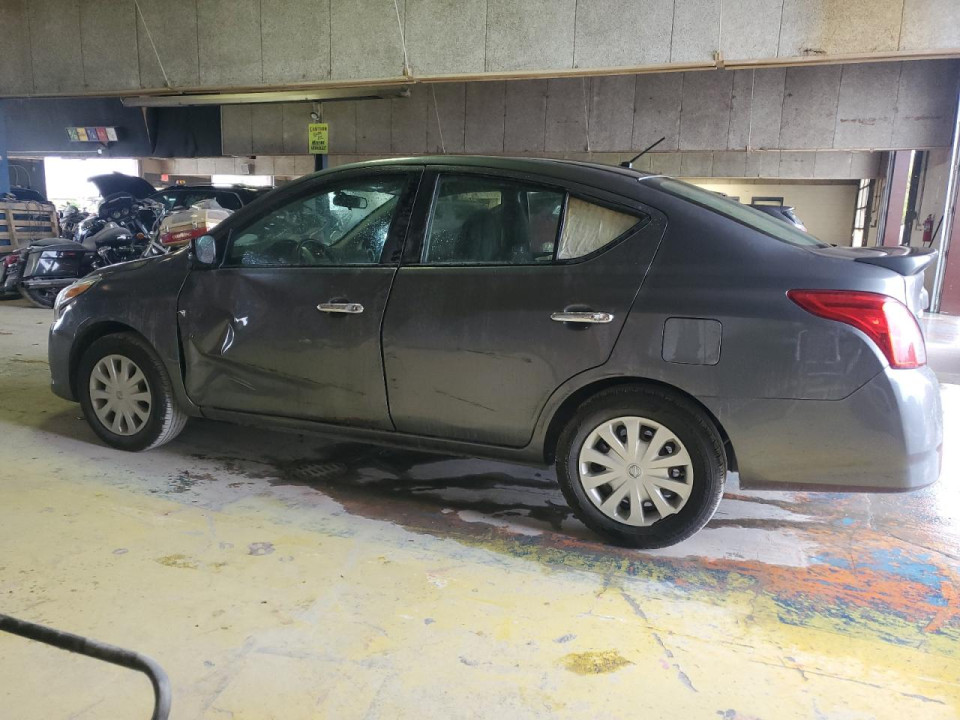 Nissan VERSA 2019 — Copart