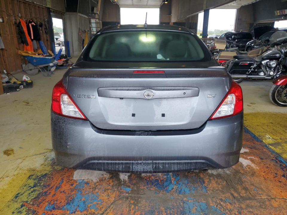 Nissan VERSA 2019 — Copart