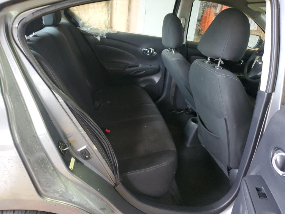 Nissan VERSA 2019 — Copart
