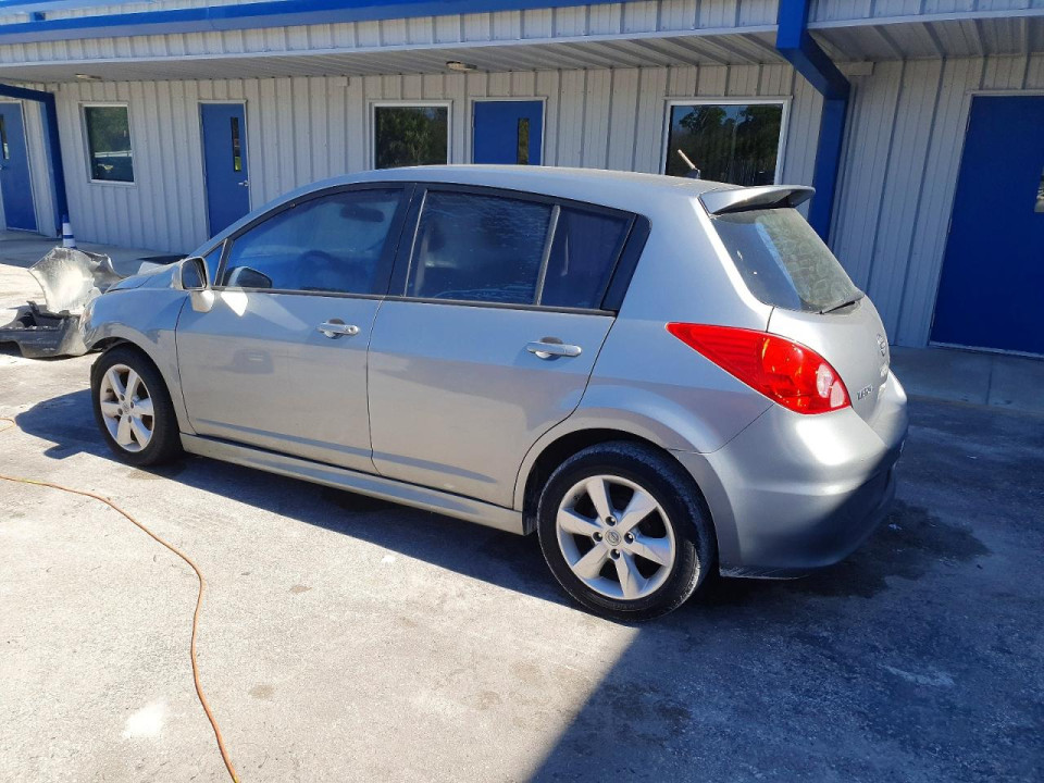 Nissan VERSA 2011 — Copart