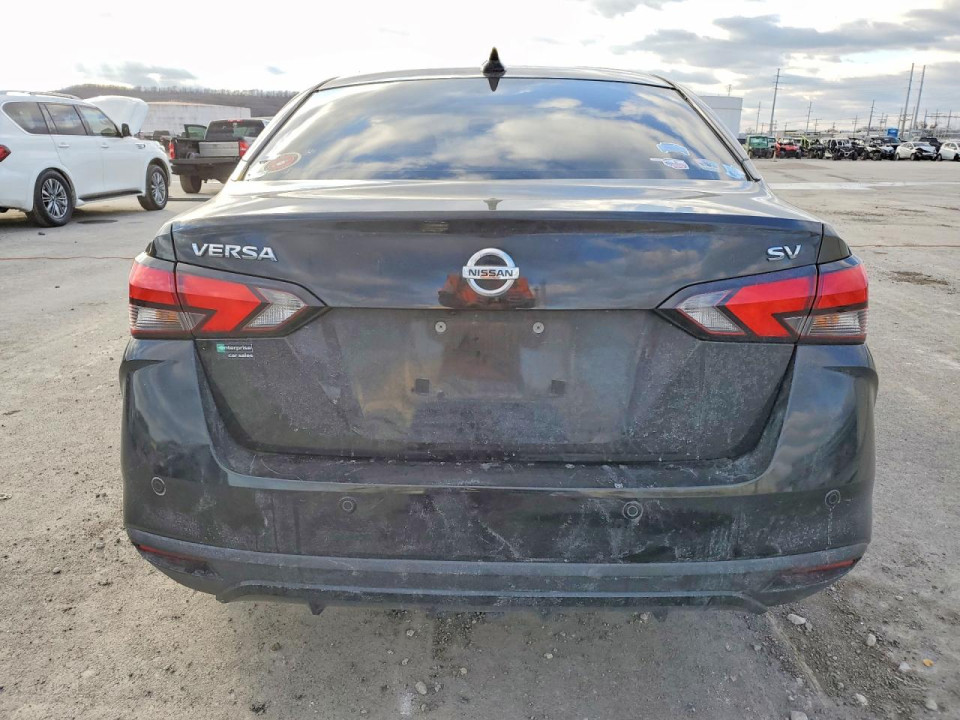 Nissan VERSA 2021 — Copart