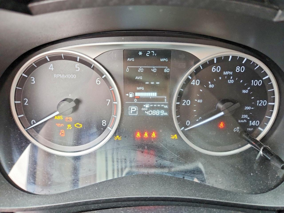 Nissan VERSA 2024 — Copart