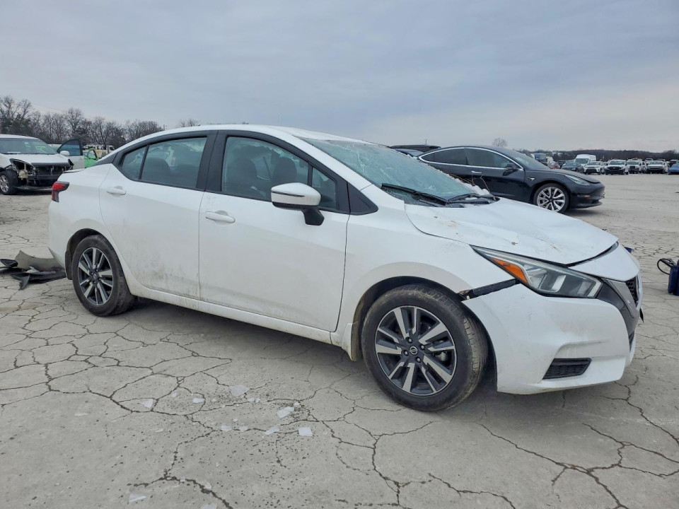 Nissan VERSA 2021 — Copart