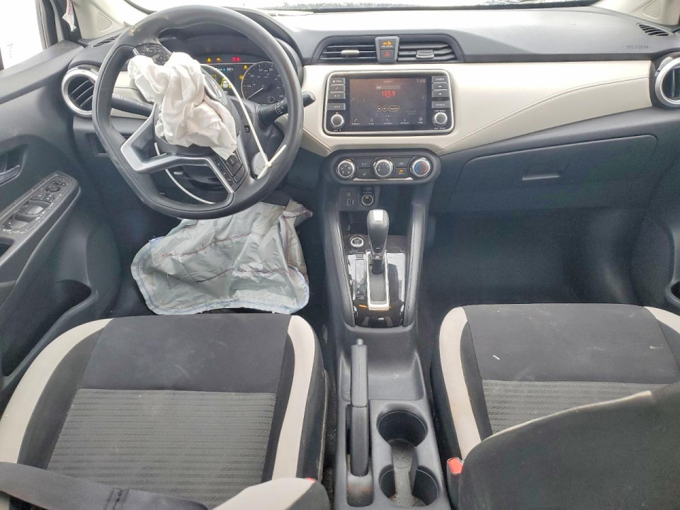 Nissan VERSA 2021 — Copart