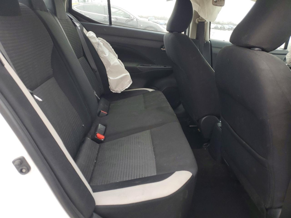 Nissan VERSA 2021 — Copart
