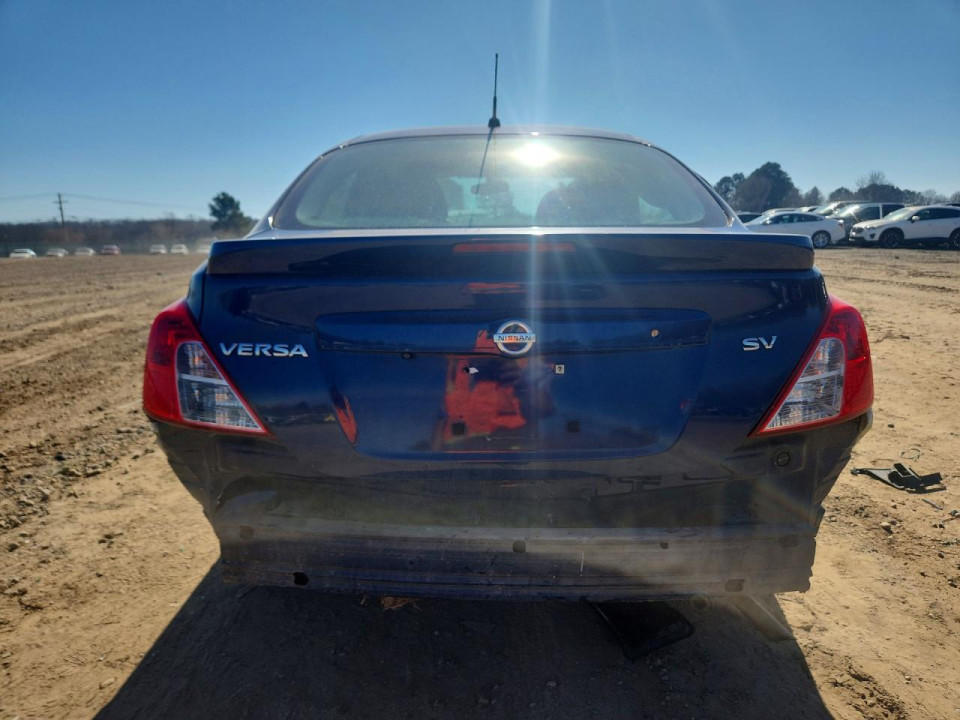Nissan VERSA 2019 — Copart