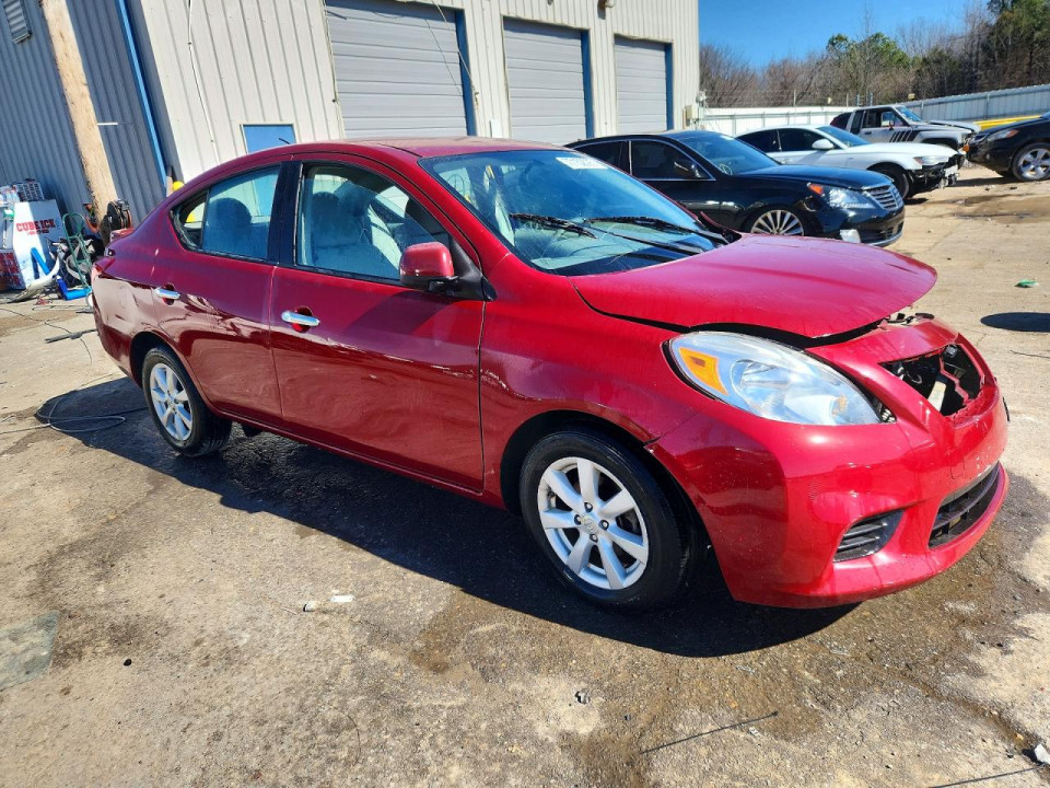 Nissan VERSA 2014 — Copart