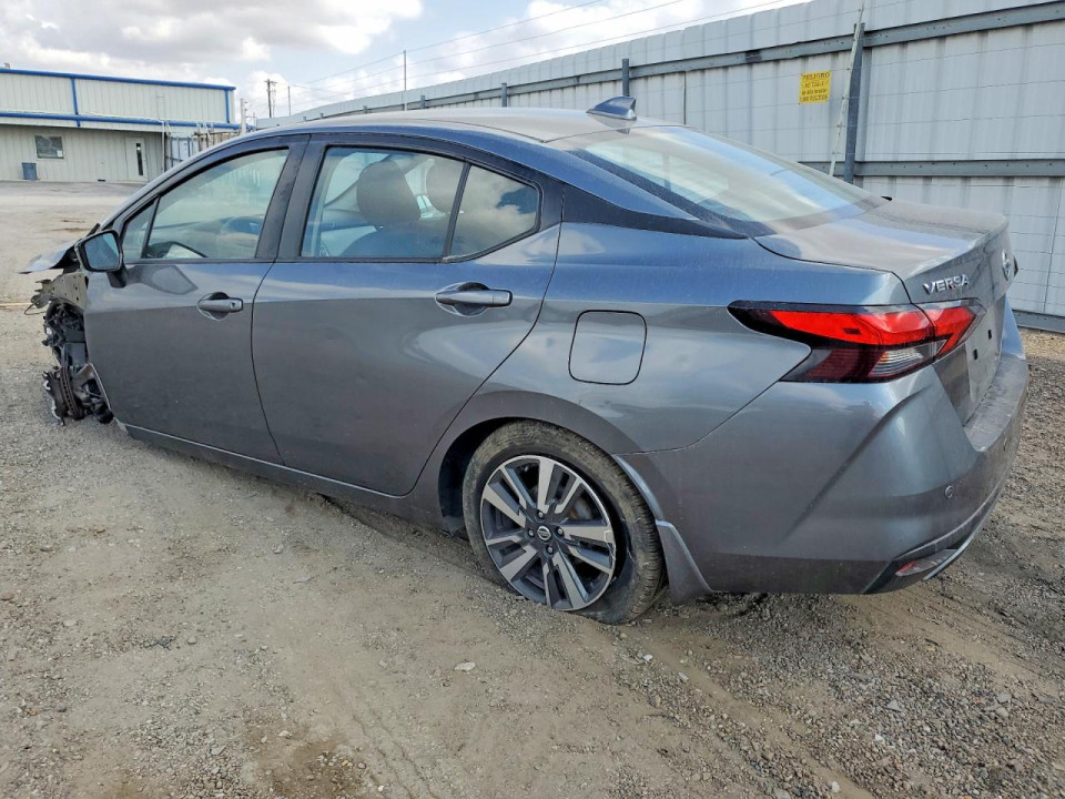 Nissan VERSA 2021 — Copart