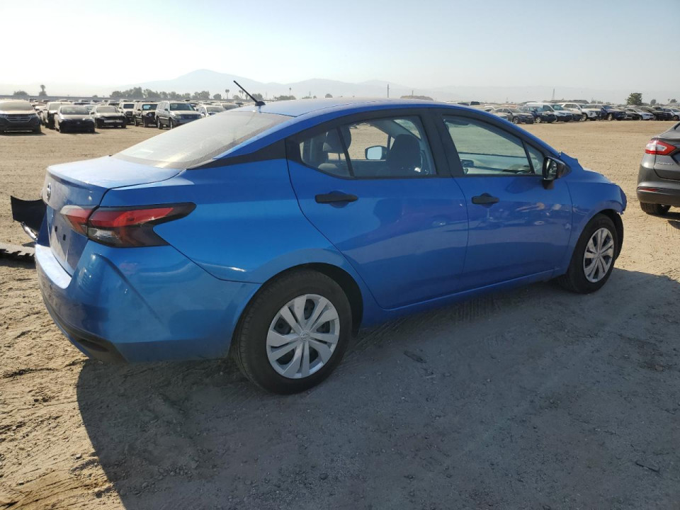 Nissan VERSA 2022 — Copart