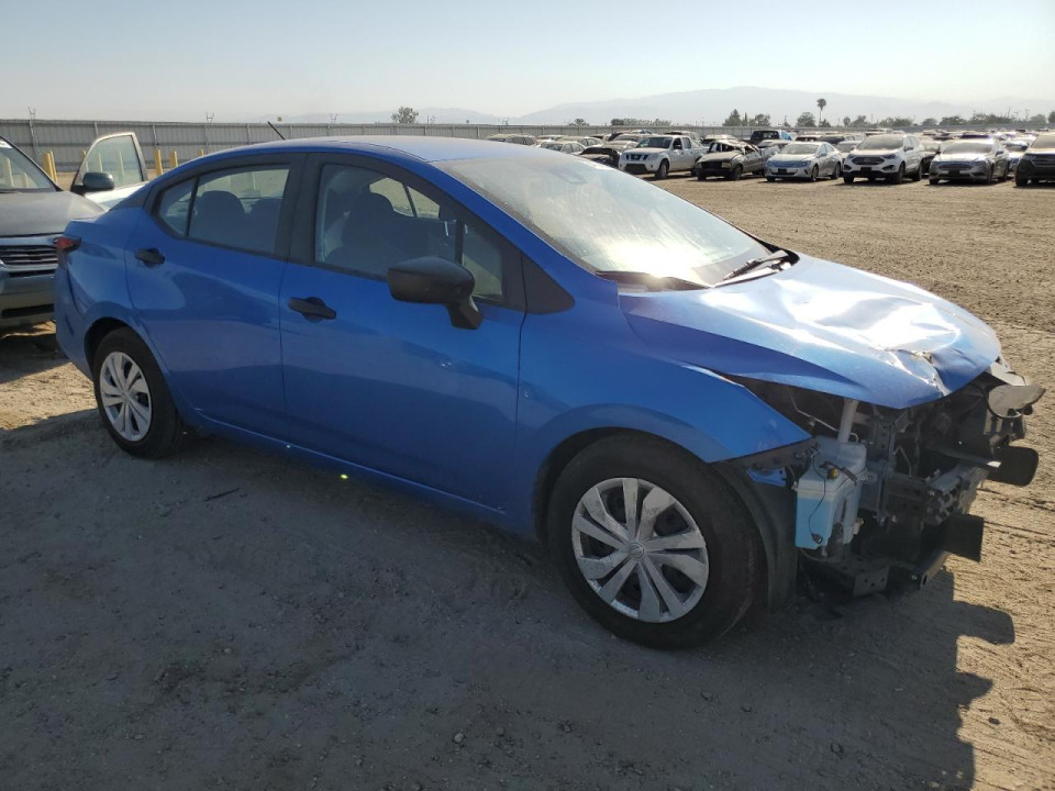 Nissan VERSA 2022 — Copart