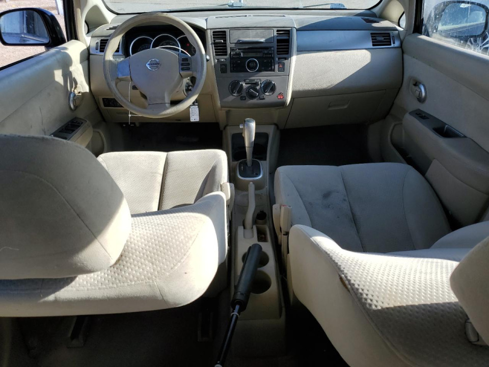 Nissan VERSA 2010 — Copart