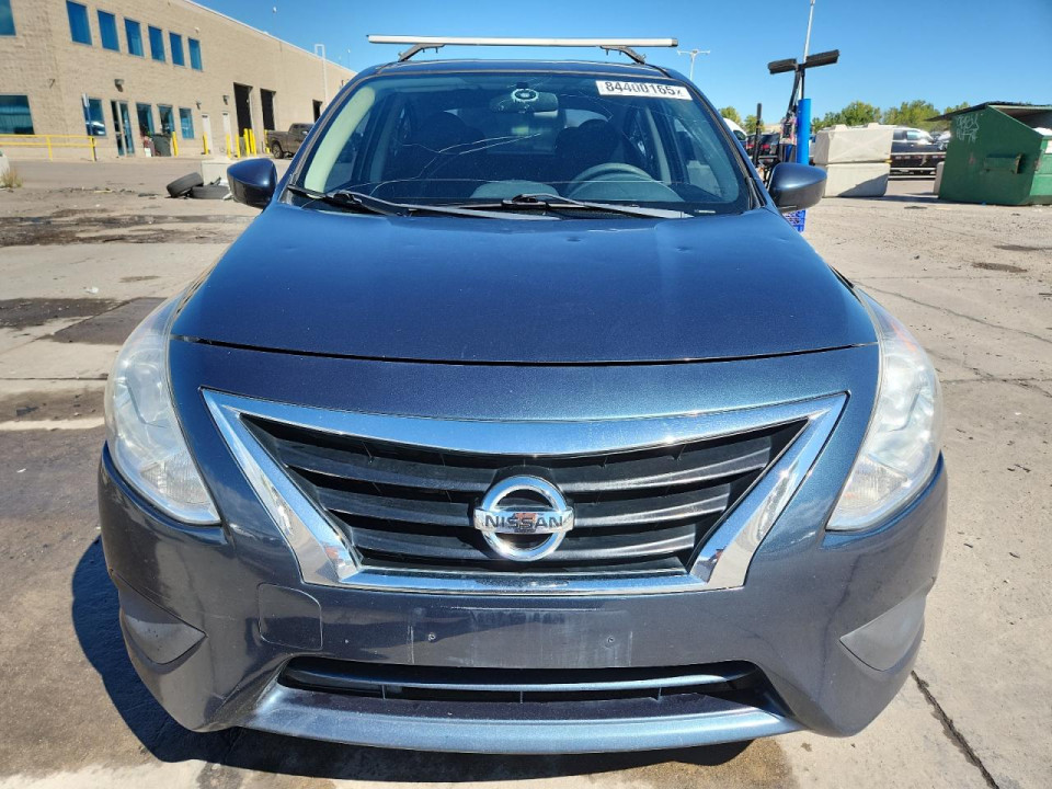 Nissan VERSA 2017 — Copart