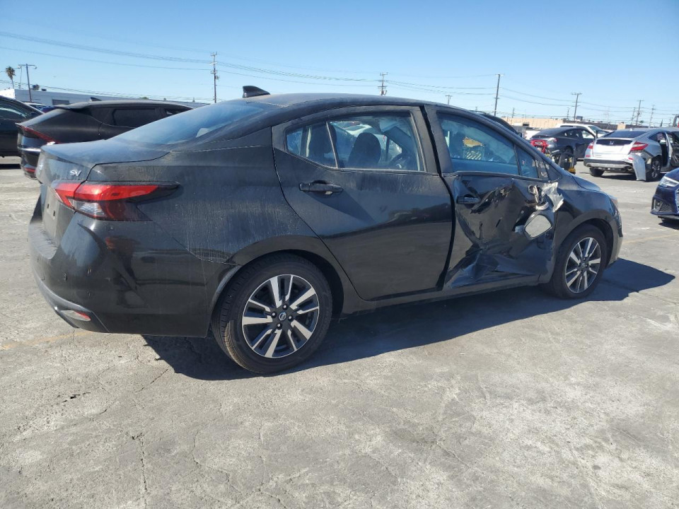 Nissan VERSA 2021 — Copart