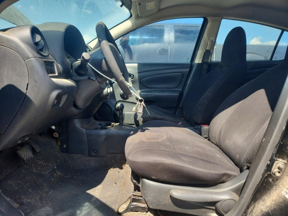 Nissan VERSA 2012 — Copart
