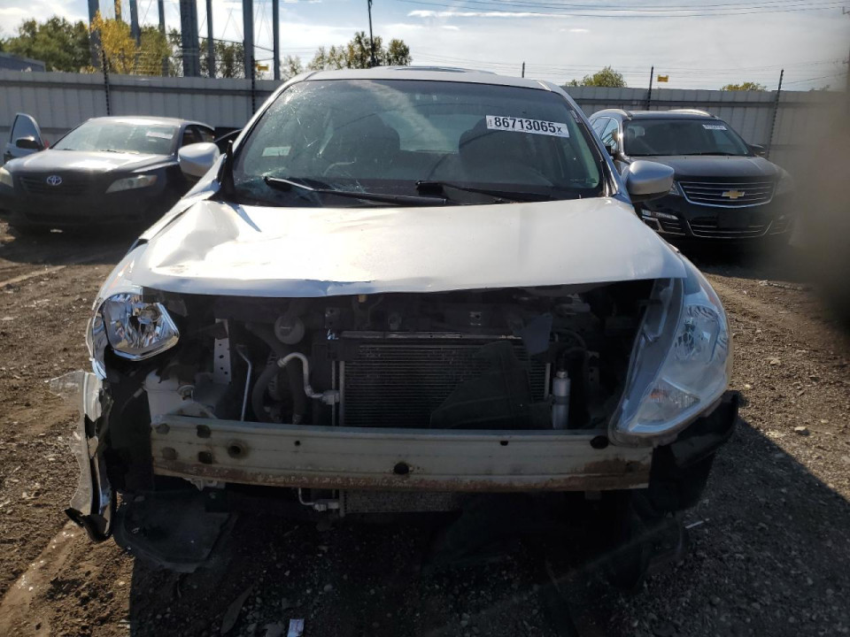 Nissan VERSA 2017 — Copart
