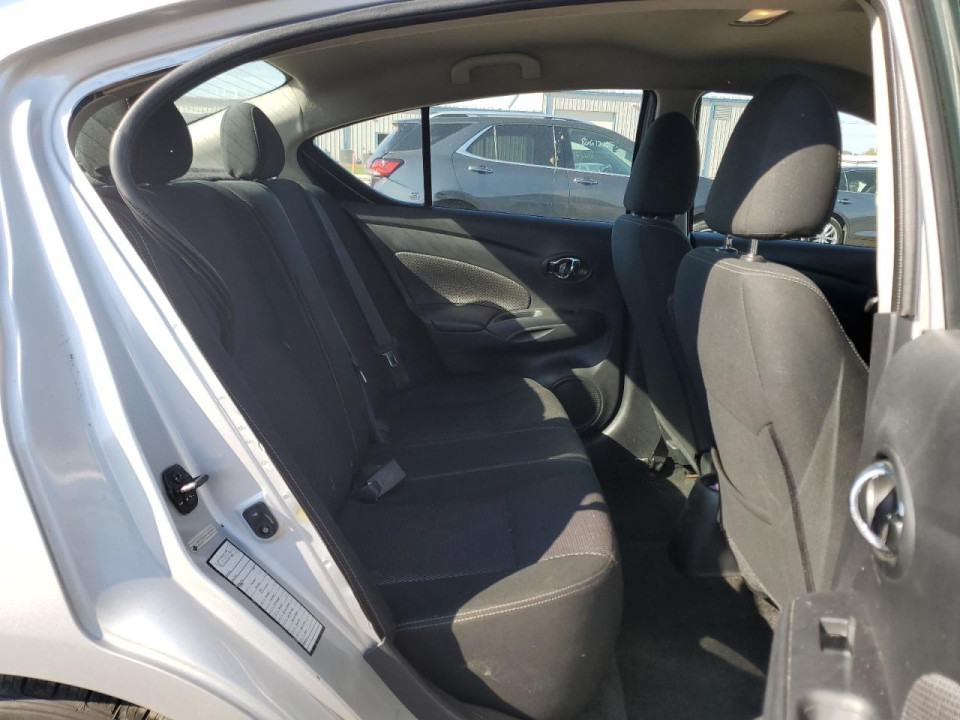 Nissan VERSA 2017 — Copart