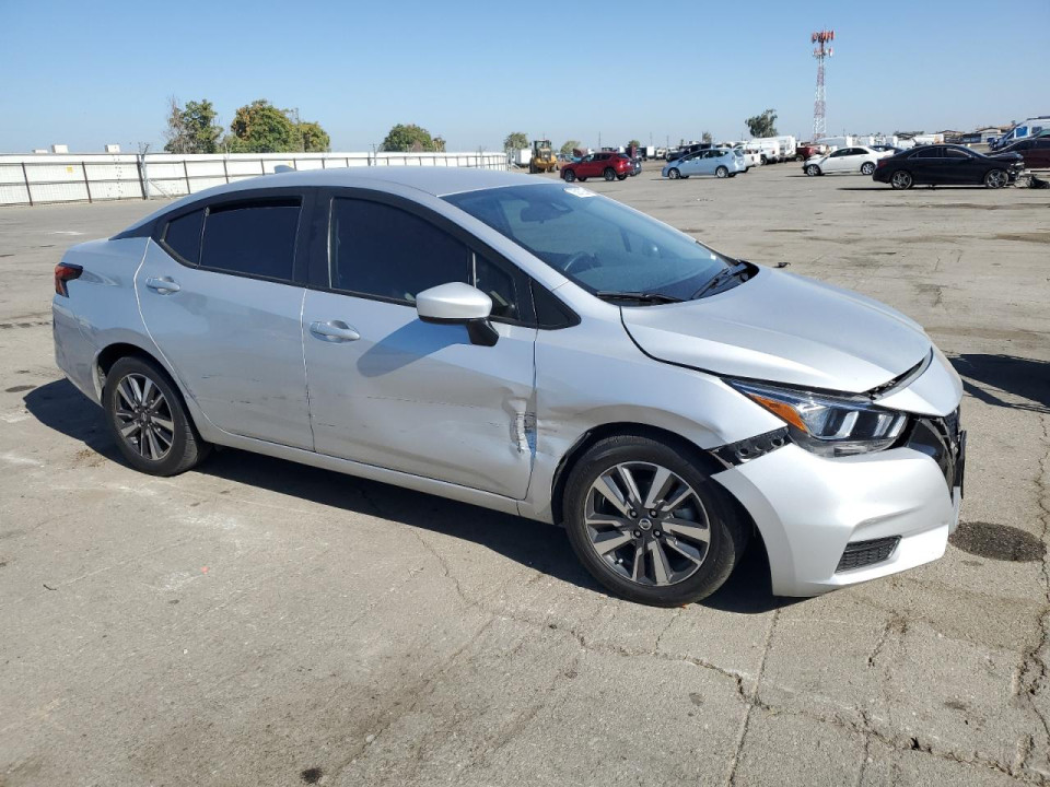 Nissan VERSA 2022 — Copart