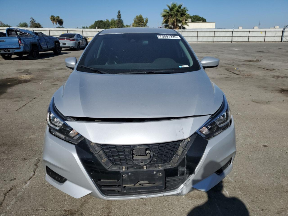 Nissan VERSA 2022 — Copart